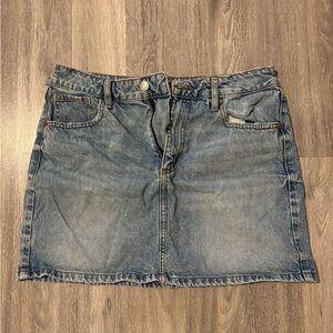 Dynamite Faded Blue Mini Skirt